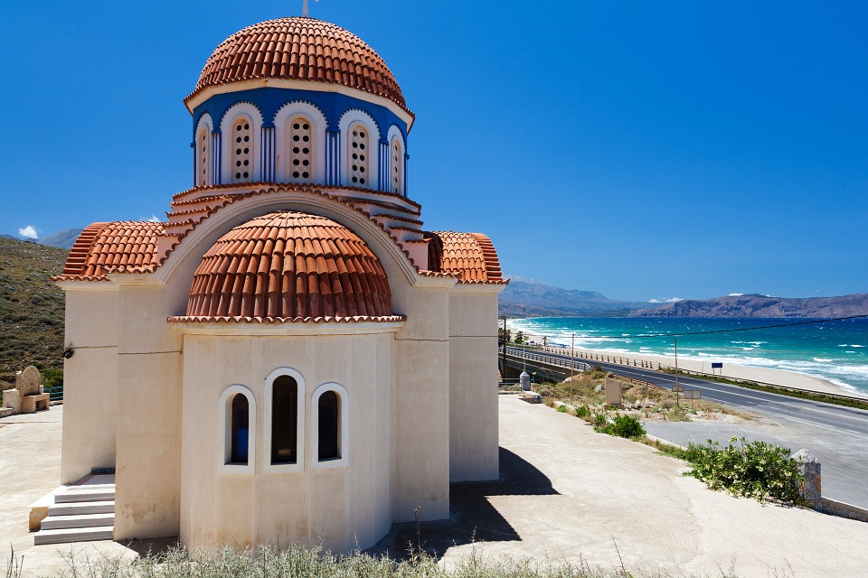 GREEK hidden treasures of real estate